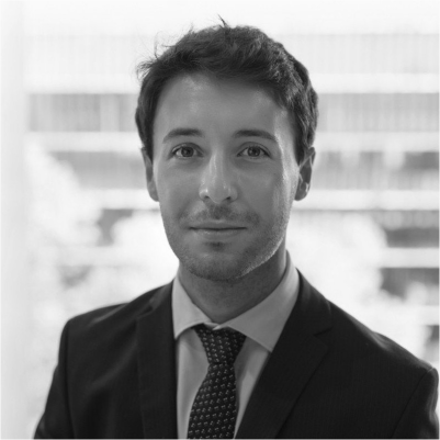 Headshot of Roger Vilanova, greyscale